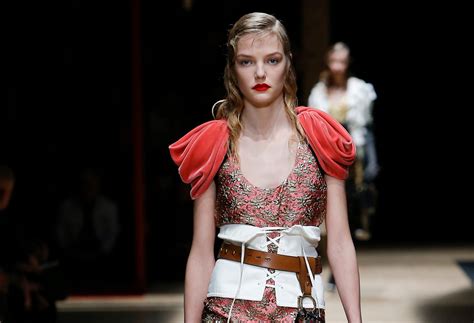 zeppe prada 2016|Prada Fall RTW 2016 Review .